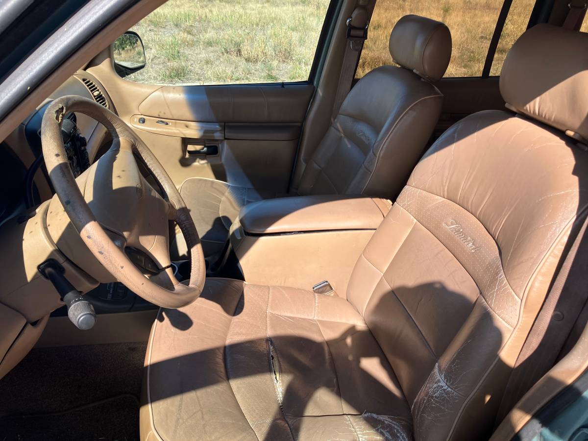 Ford-explorer-1996-6