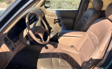Ford-explorer-1996-7