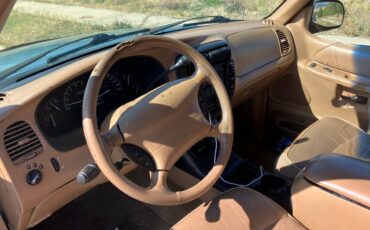 Ford-explorer-1996-8