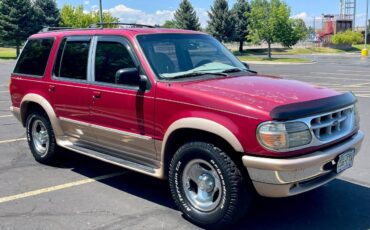 Ford-explorer-eddie-bauer-4x4-1996-red-1