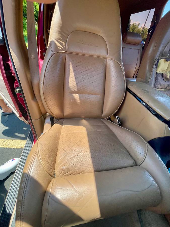 Ford-explorer-eddie-bauer-4x4-1996-red-11