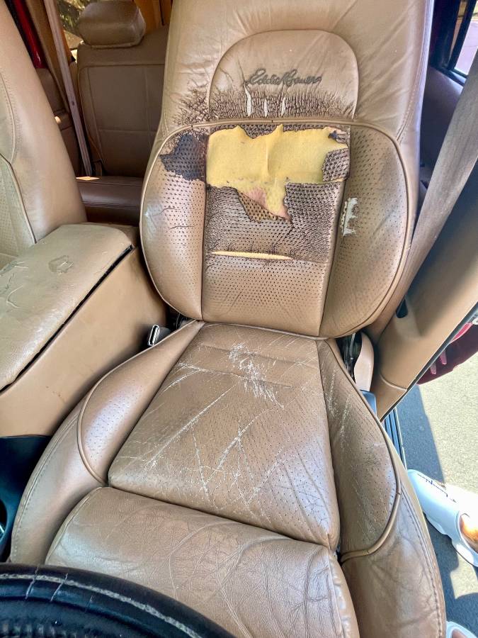 Ford-explorer-eddie-bauer-4x4-1996-red-18