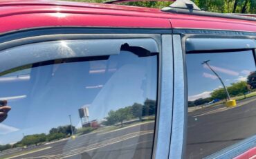 Ford-explorer-eddie-bauer-4x4-1996-red-3