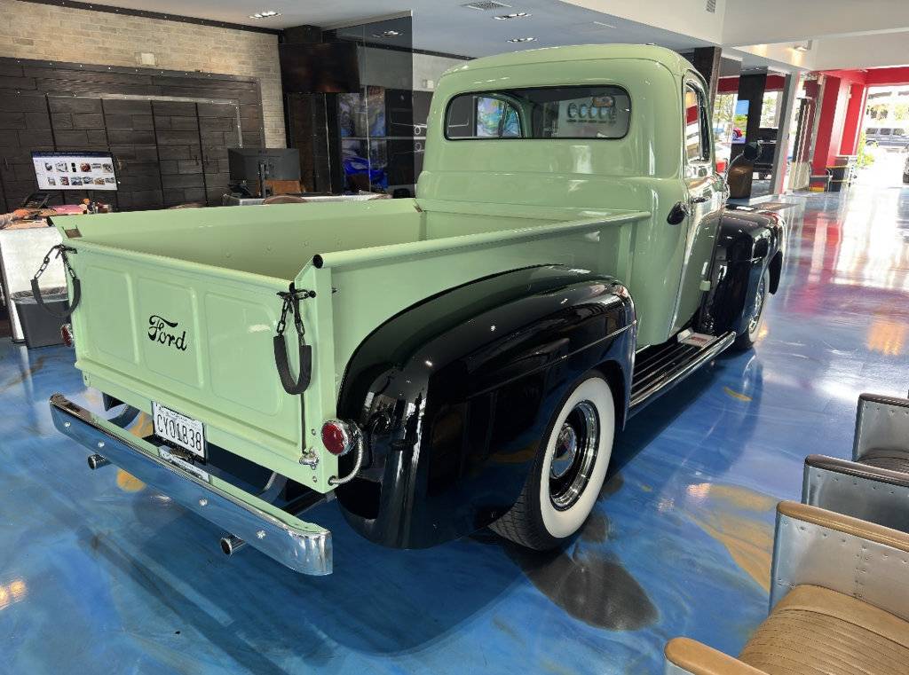 Ford-f-1-1952-black-11