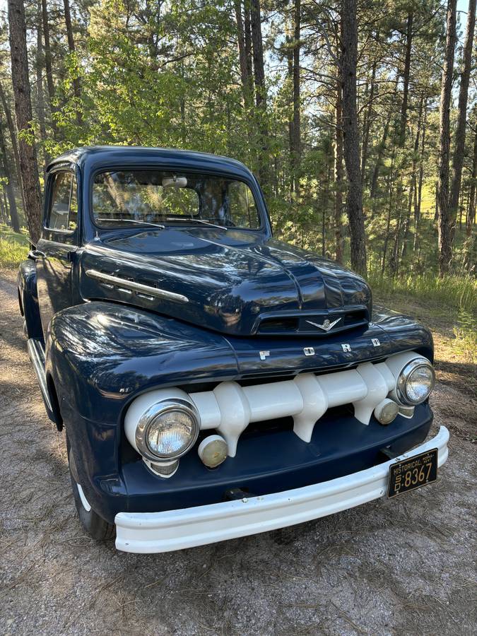 Ford-f-1-truck-1952-blue-1