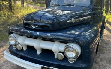 Ford-f-1-truck-1952-blue-2