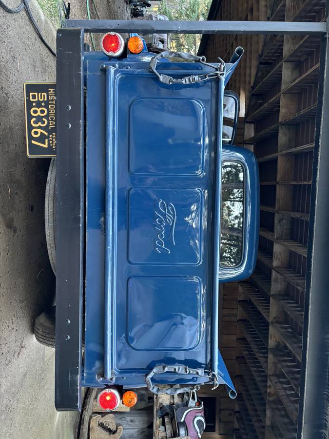 Ford-f-1-truck-1952-blue-6