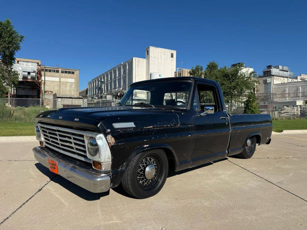Ford-f-100-1967-black-11
