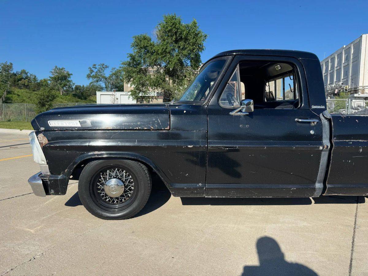 Ford-f-100-1967-black-23