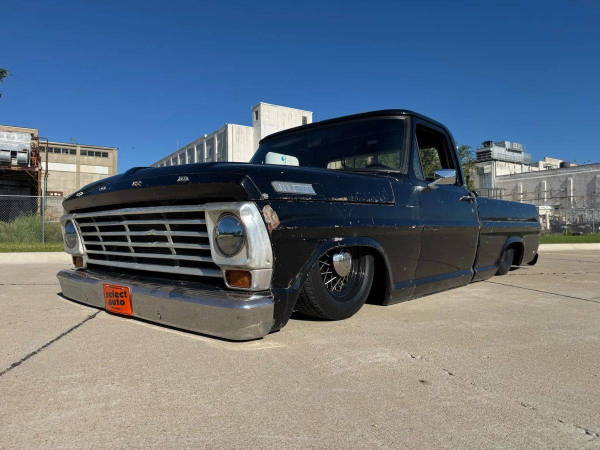 Ford-f-100-1967-black-4