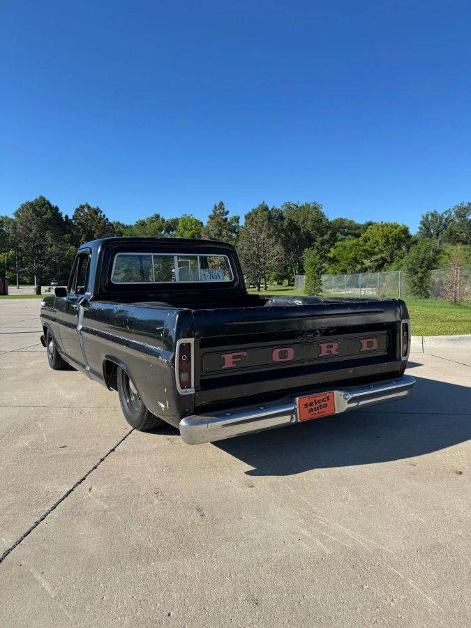 Ford-f-100-1967-black-6