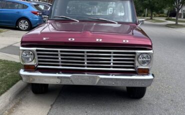 Ford-f-100-1967-custom-2