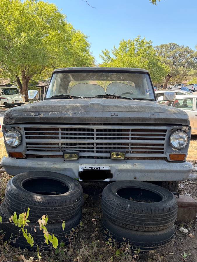 Ford-f-100-1968-grey-9