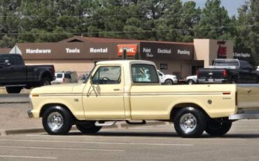 Ford-f-100-custom-1975-yellow-13