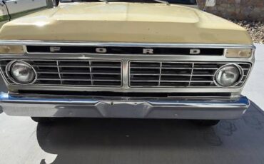 Ford-f-100-custom-1975-yellow