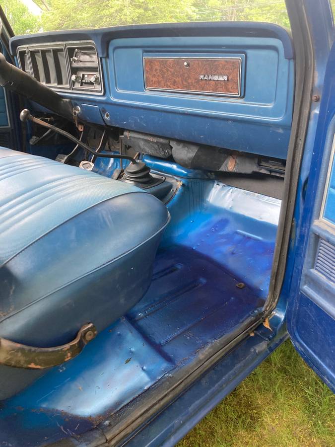 Ford-f-150-1979-blue-8