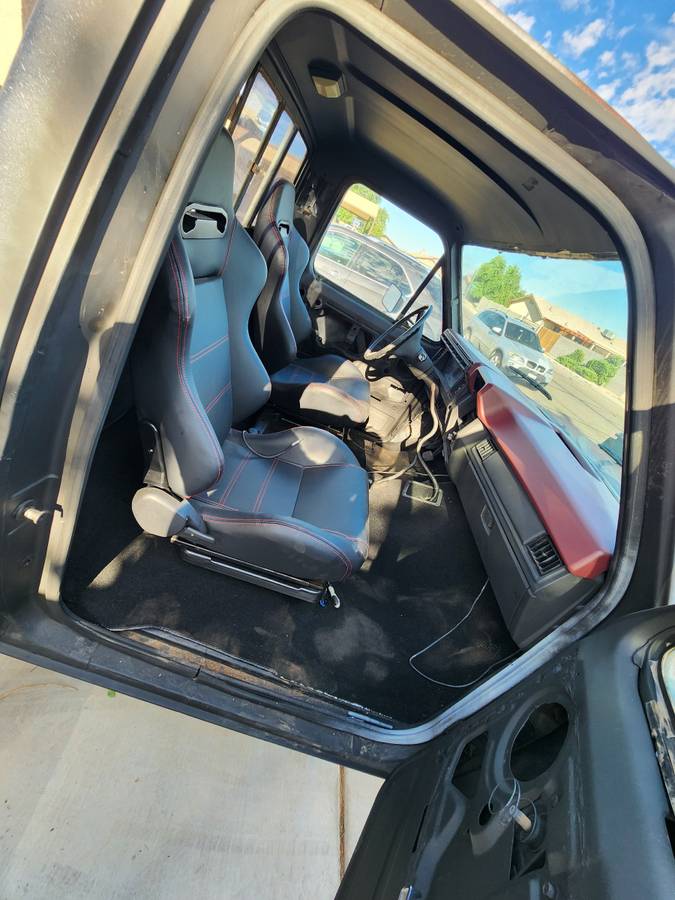 Ford-f-150-1984-1
