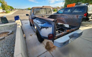 Ford-f-150-1984-11
