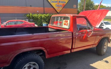 Ford-f-150-1984