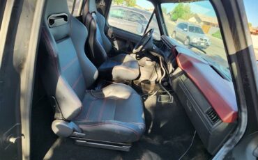 Ford-f-150-1984