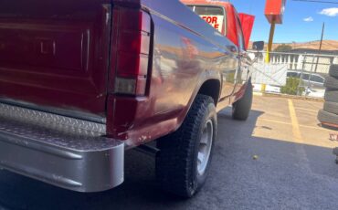 Ford-f-150-1984-4