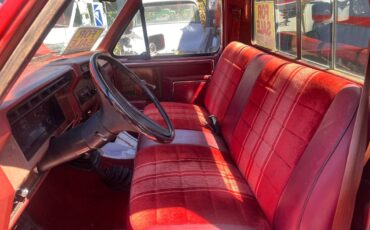 Ford-f-150-1984-7