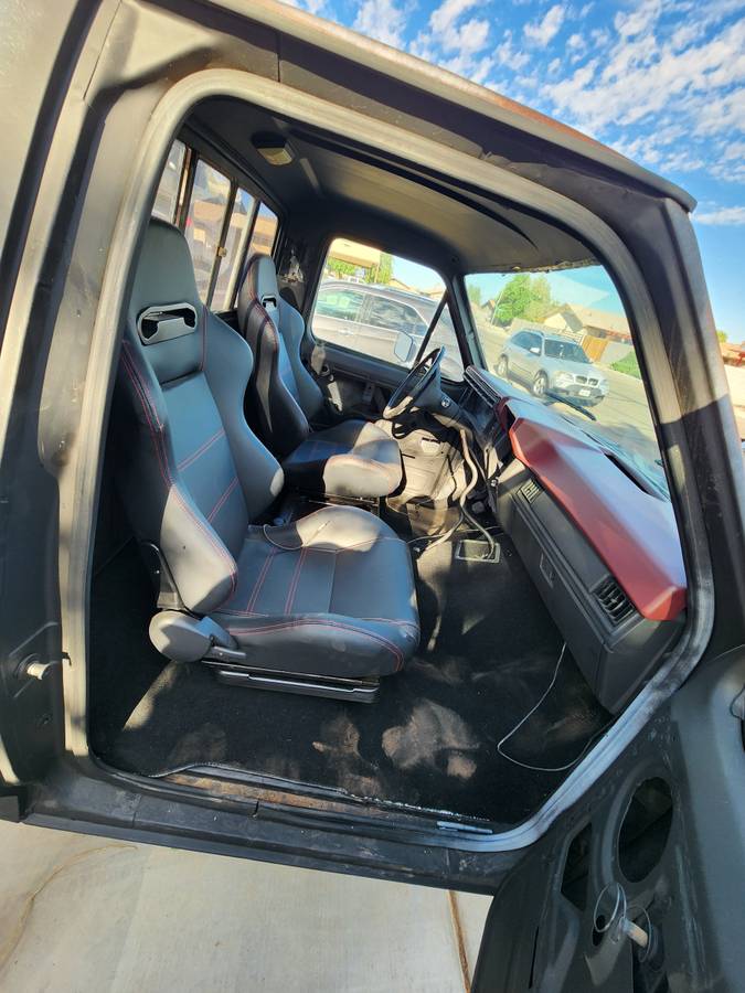 Ford-f-150-1984