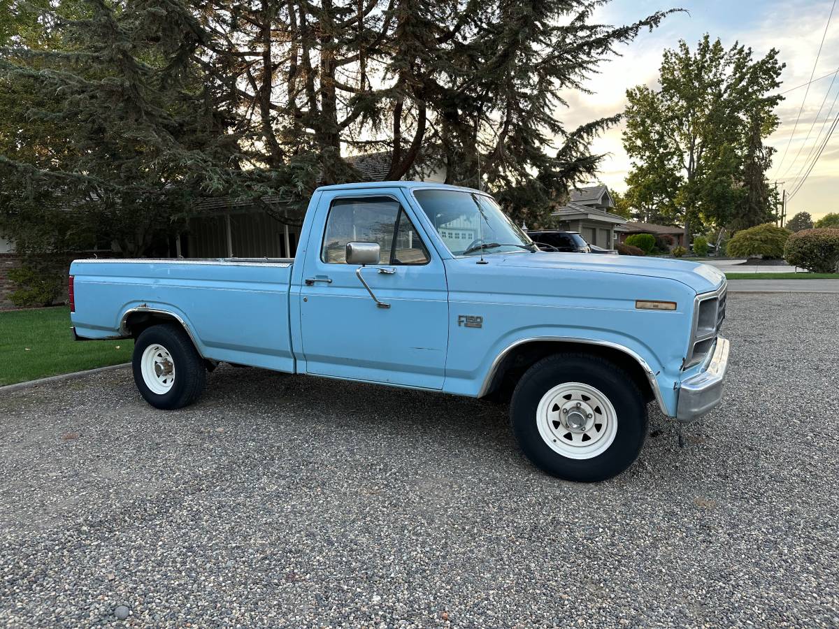 Ford-f-150-1986-blue-1