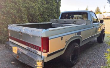 Ford-f-150-1986-blue-14