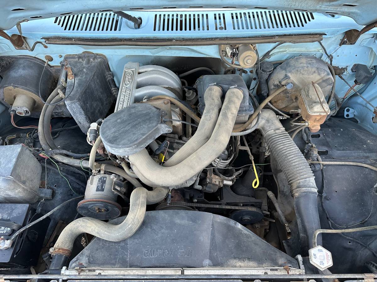 Ford-f-150-1986-blue-5