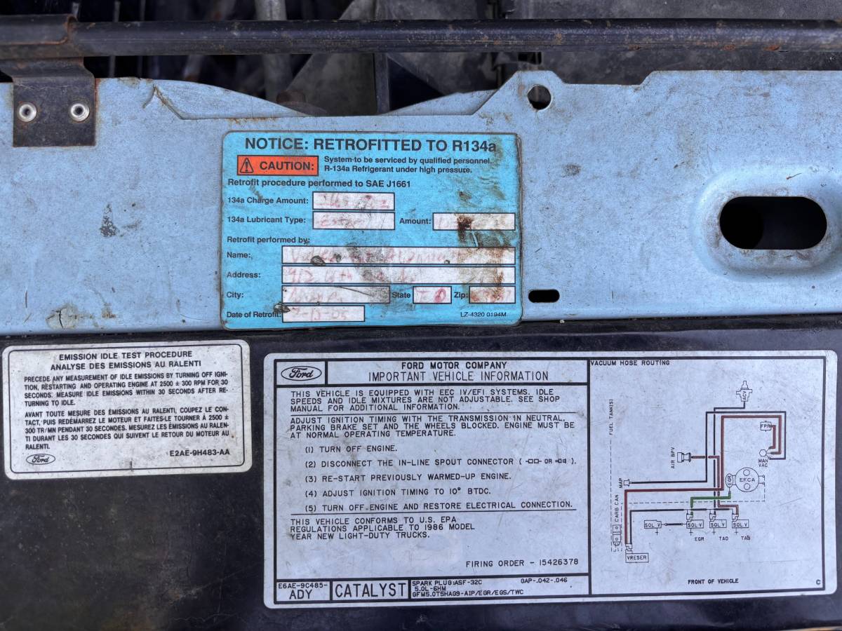 Ford-f-150-1986-blue-5
