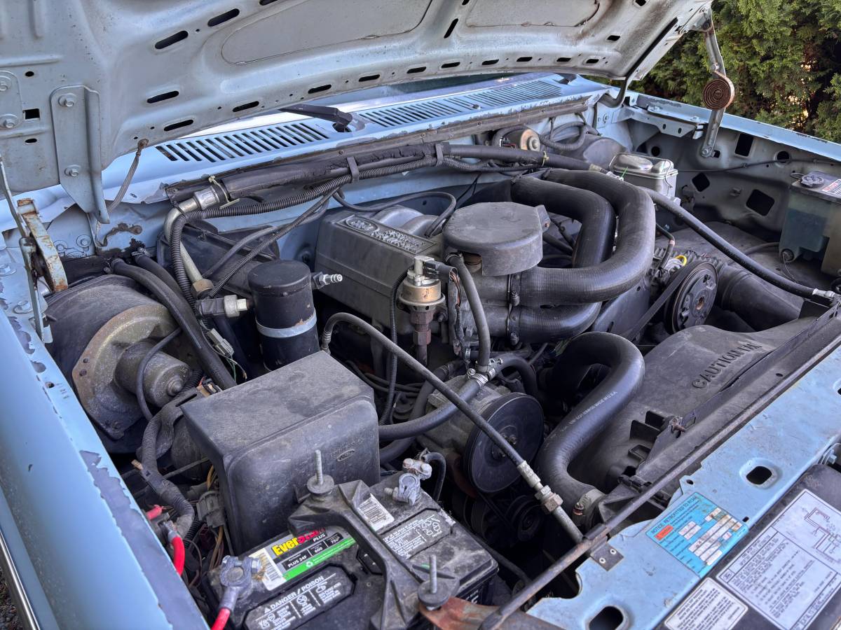 Ford-f-150-1986-blue-8