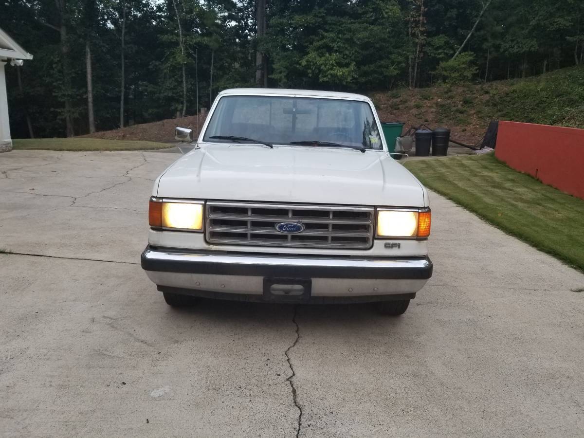 Ford-f-150-1987-white-2