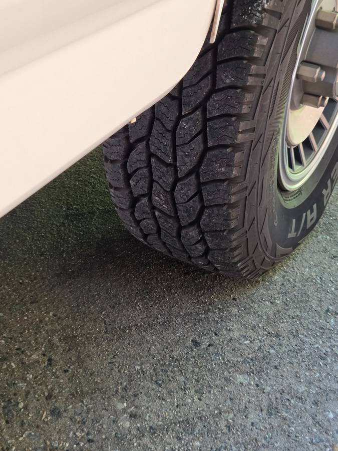 Ford-f-150-1987-white-3