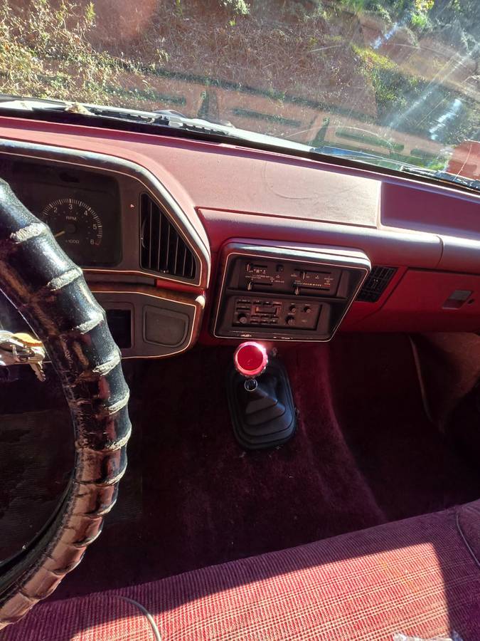 Ford-f-150-1987-white-9