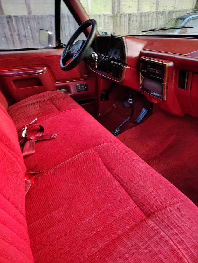 Ford-f-150-1988-red-9