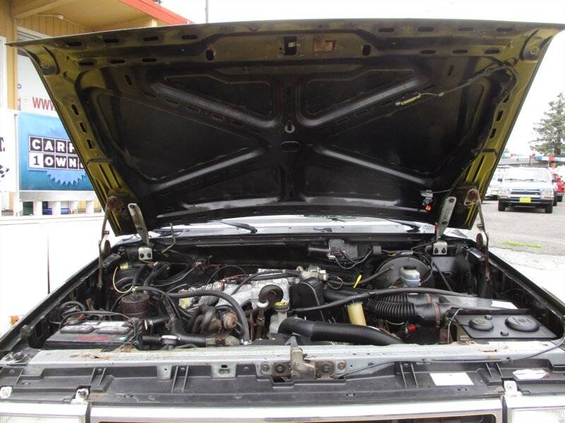 Ford-f-150-1989-black-32