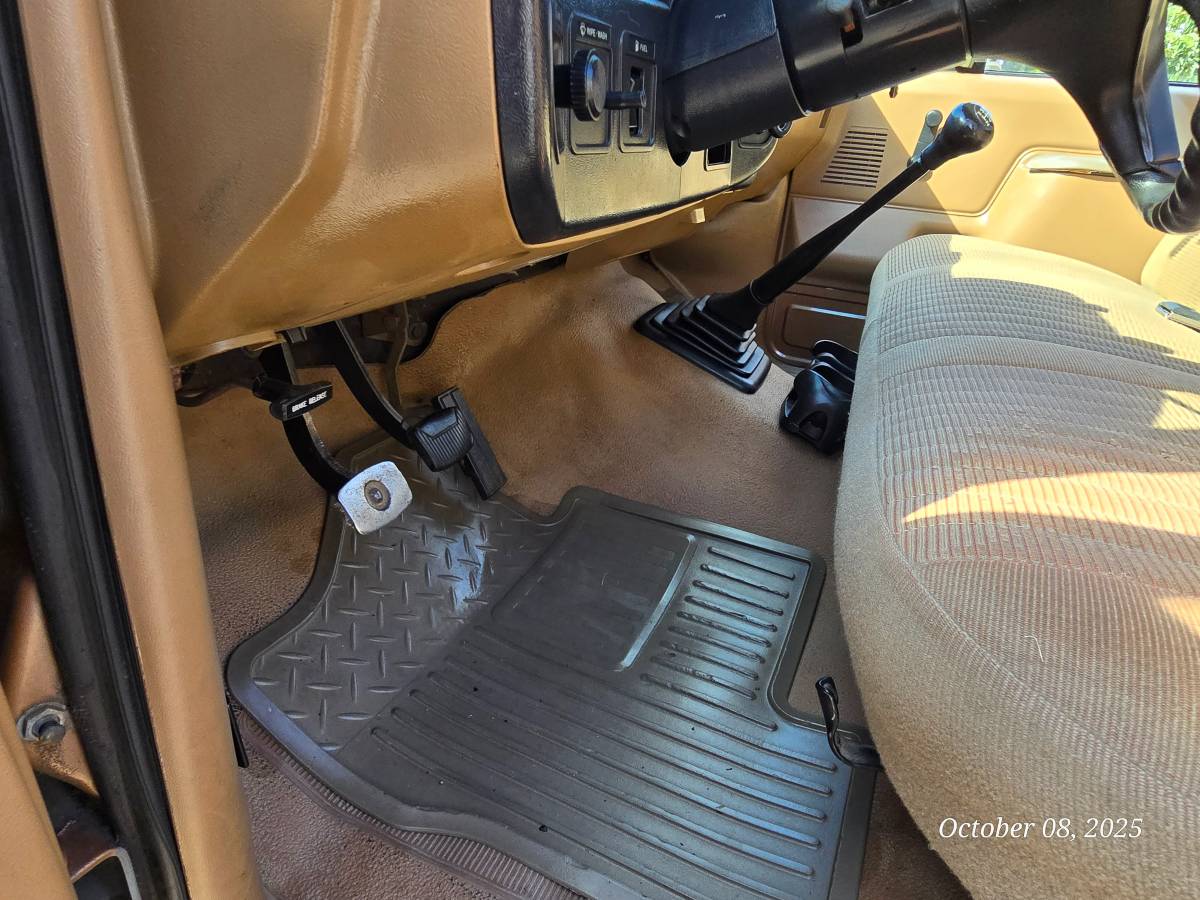 Ford-f-150-1991-brown-9