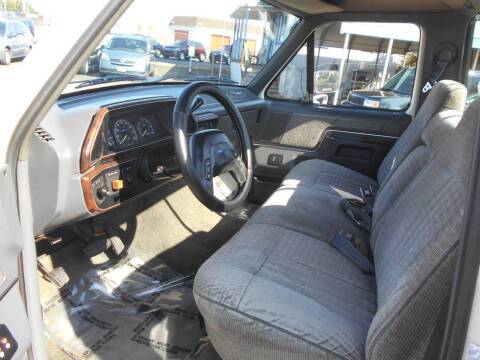 Ford-f-150-1991-white-22