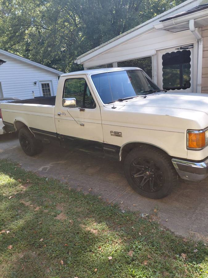 Ford-f-150-1991-white-3