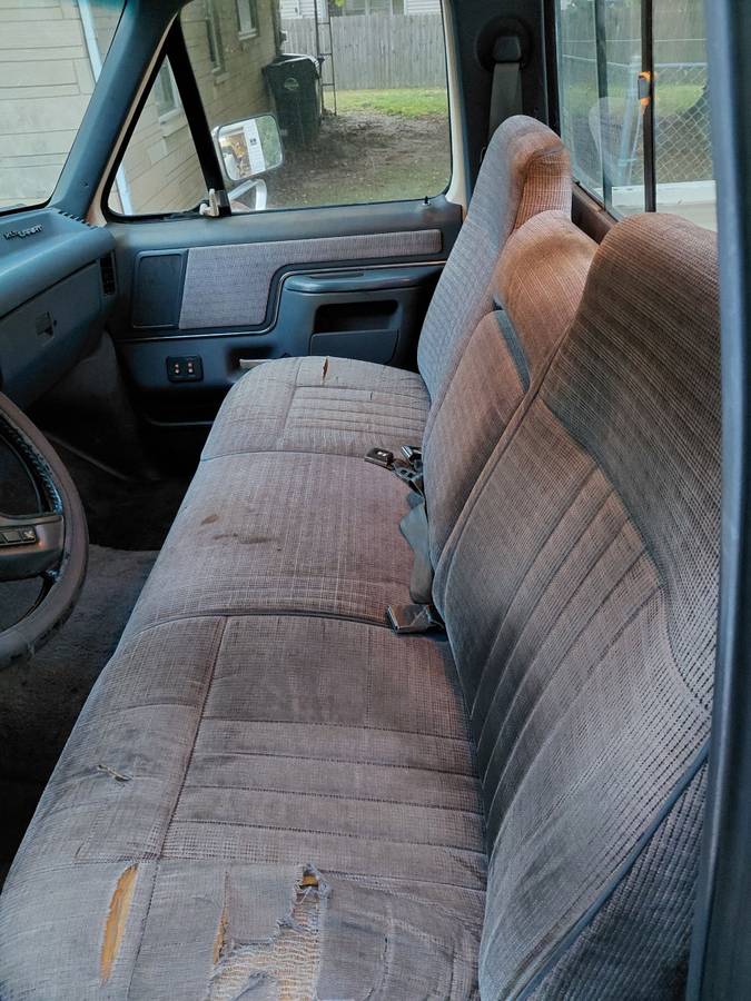 Ford-f-150-1991-white-9