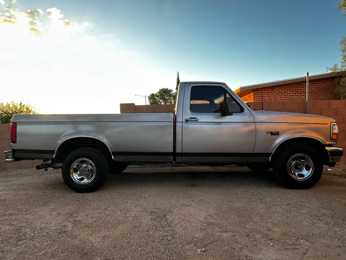 Ford-f-150-1992-grey