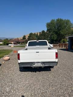 Ford-f-150-1993-white-2