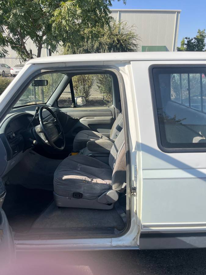 Ford-f-150-1994-white-4