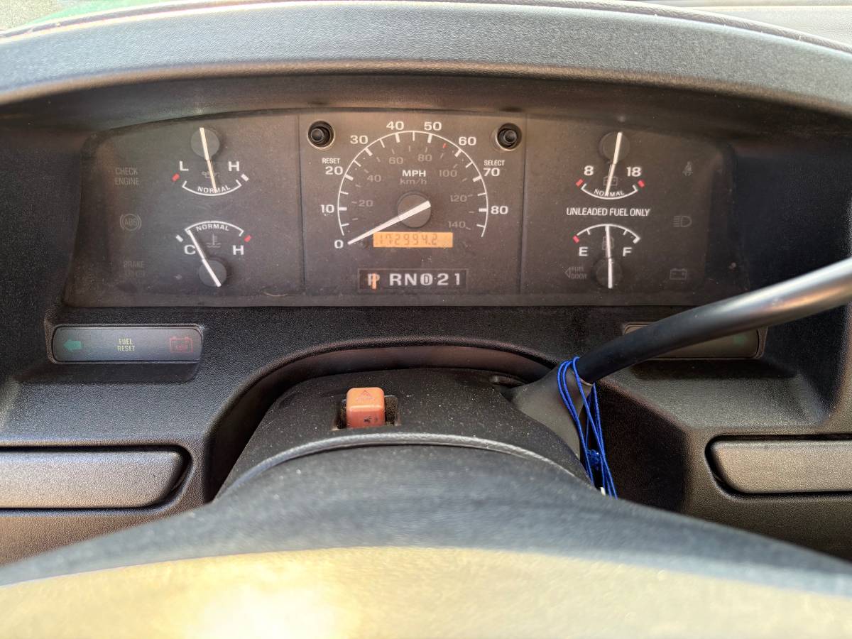 Ford-f-150-1995-custom-12