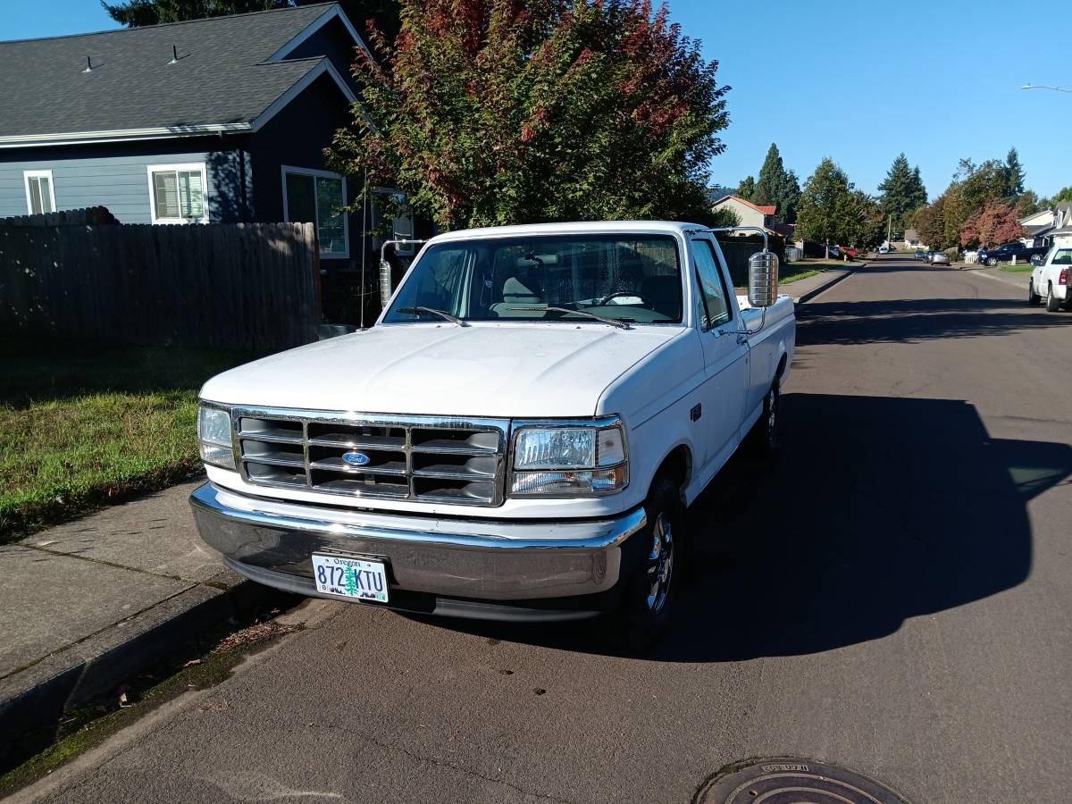 Ford-f-150-1995-white-1