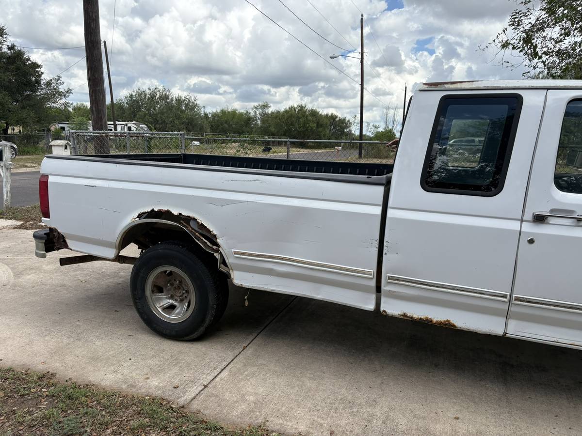 Ford-f-150-1995-white-3