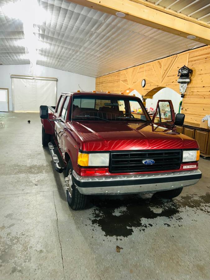 Ford-f-150-diesel-1988-red-1
