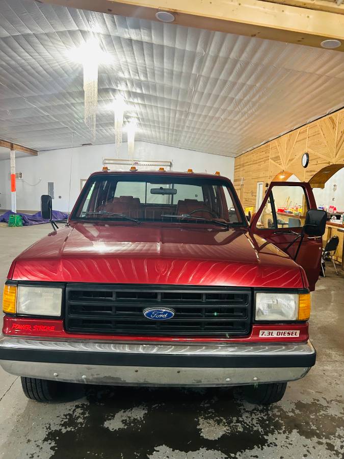 Ford-f-150-diesel-1988-red-13