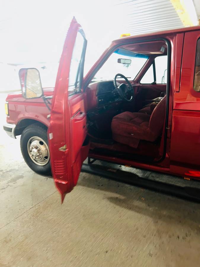 Ford-f-150-diesel-1988-red-3